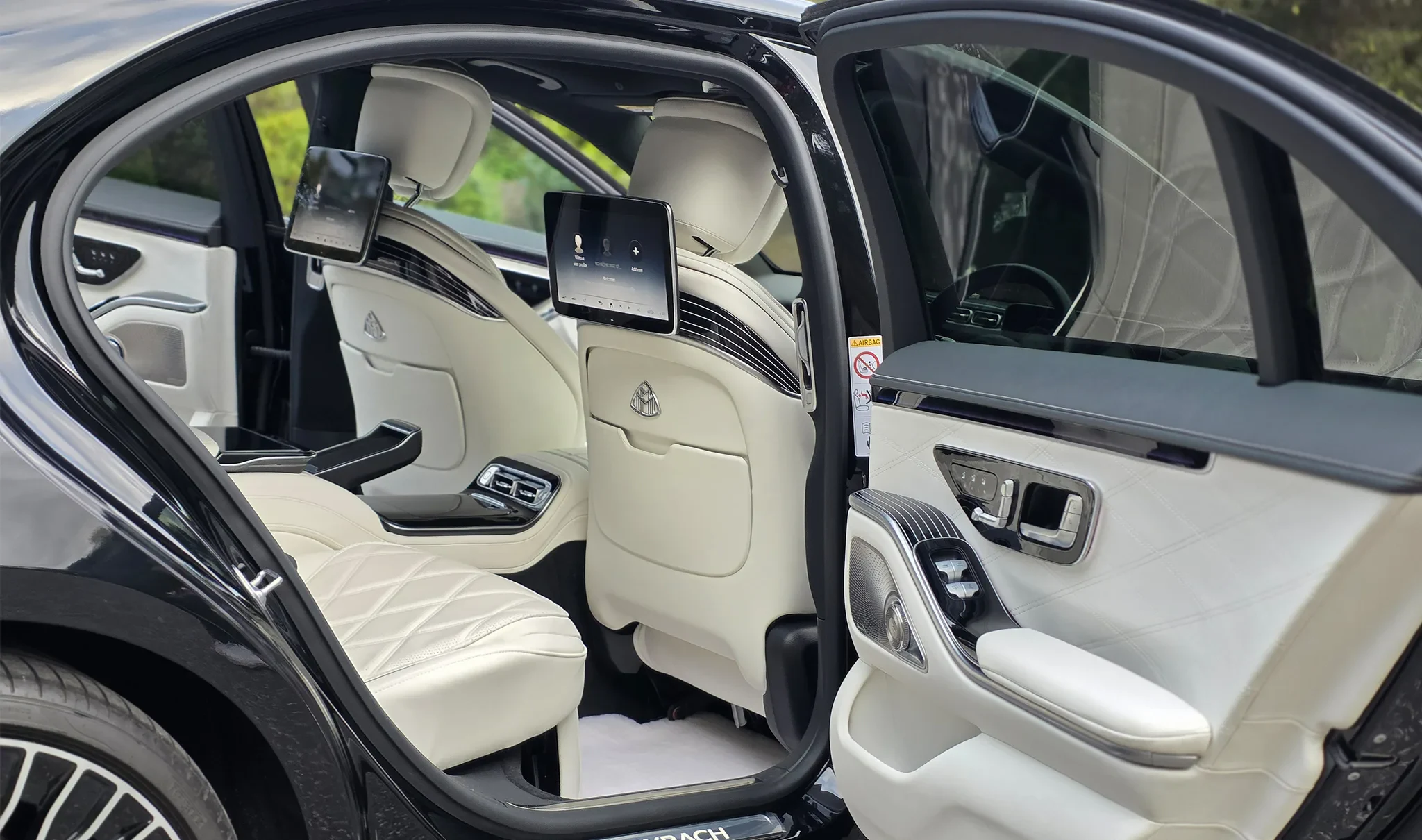 Mercedes-Benz S450L executive sedan