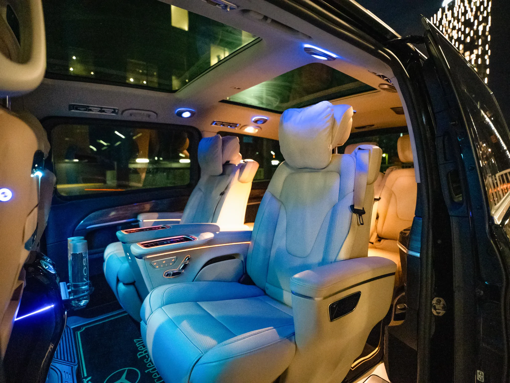 Mercedes V-Class