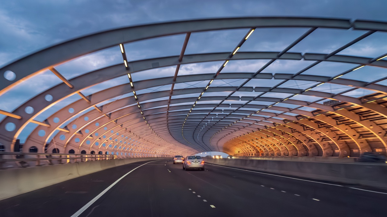Luxury sedan airport transfer in Melbourne